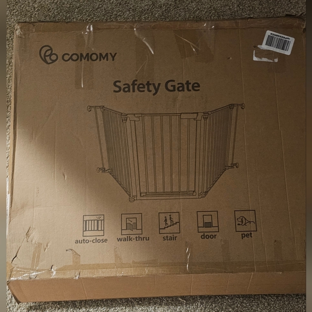 New With Tag ! Safety Gate  White